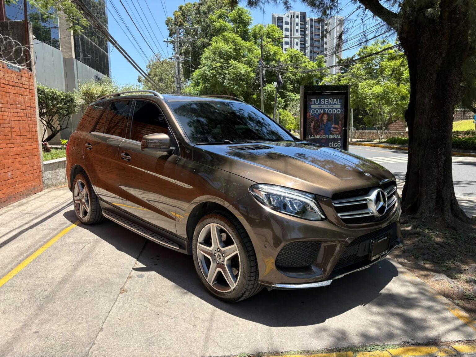 Mercedes-Benz-GLE250-2017-765GRM (3)