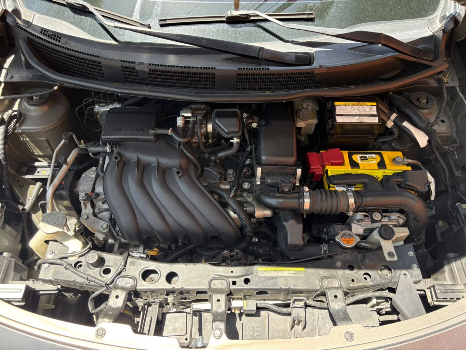 Nissan-Versa-2017-366GQM (14)