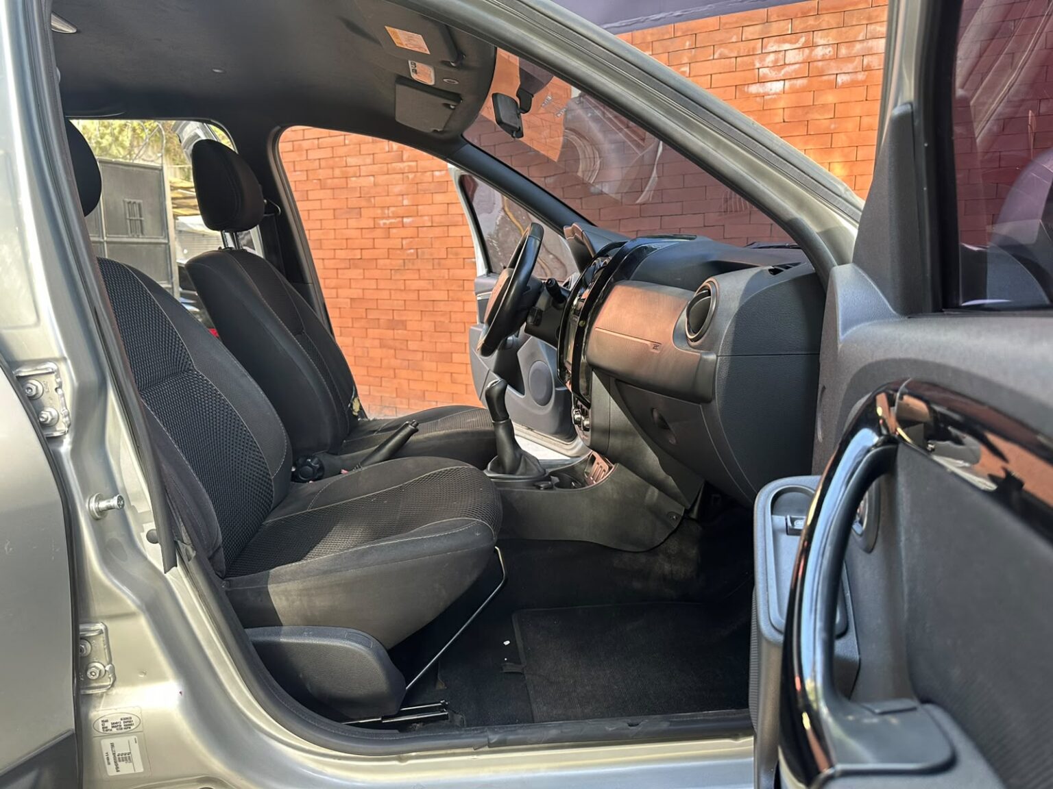 Renault-Duster-2017-572GFW (6)