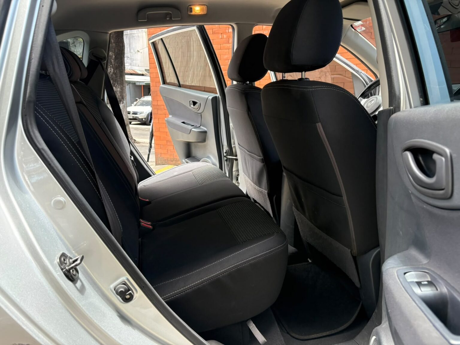 Renault-Koleos-2013-091FNC (11)
