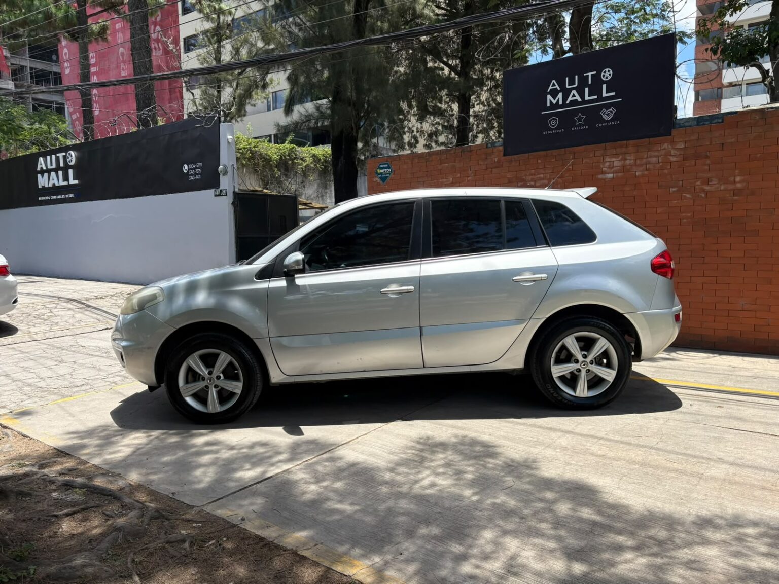 Renault-Koleos-2013-091FNC (7)