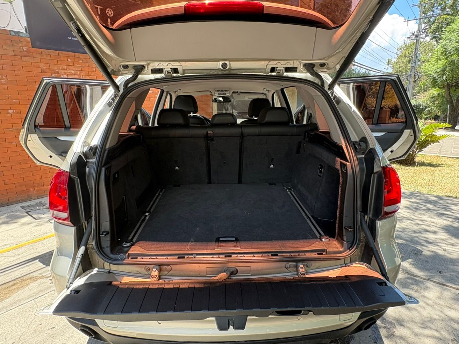 BMW-X5-Sdrive-25d-2016-564GBV (15)