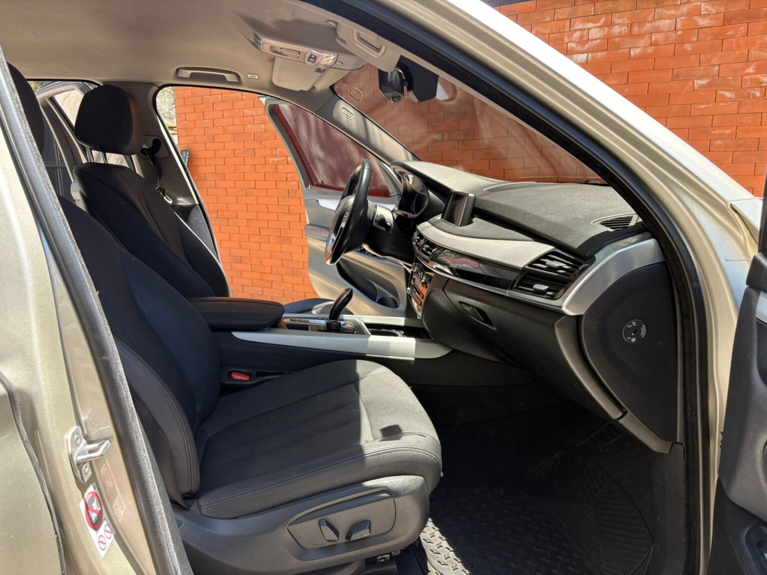 BMW-X5-Sdrive-25d-2016-564GBV (17)