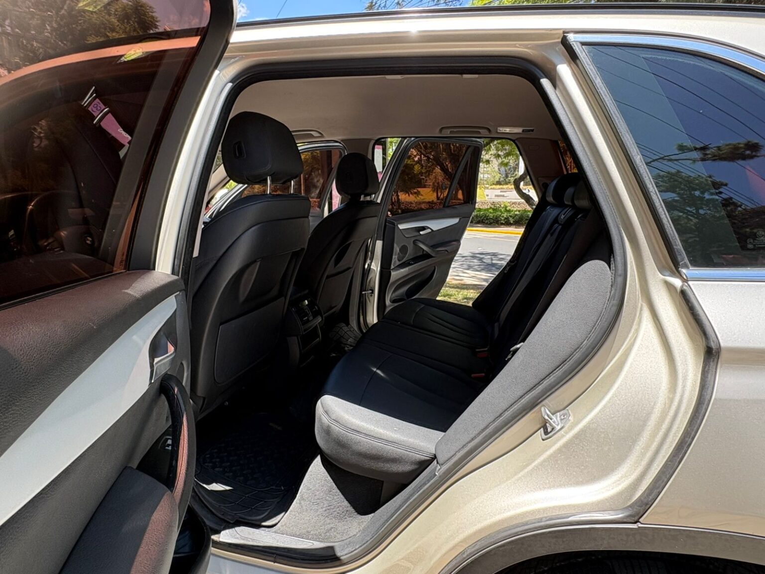 BMW-X5-Sdrive-25d-2016-564GBV (9)