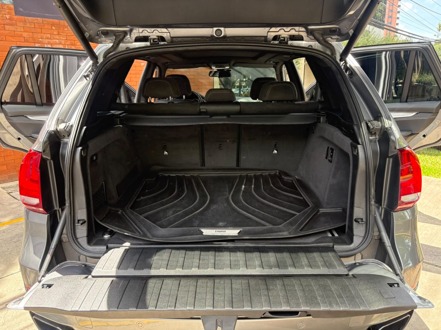 BMW-X5-XDrive-30d-2018-344JCL (15)