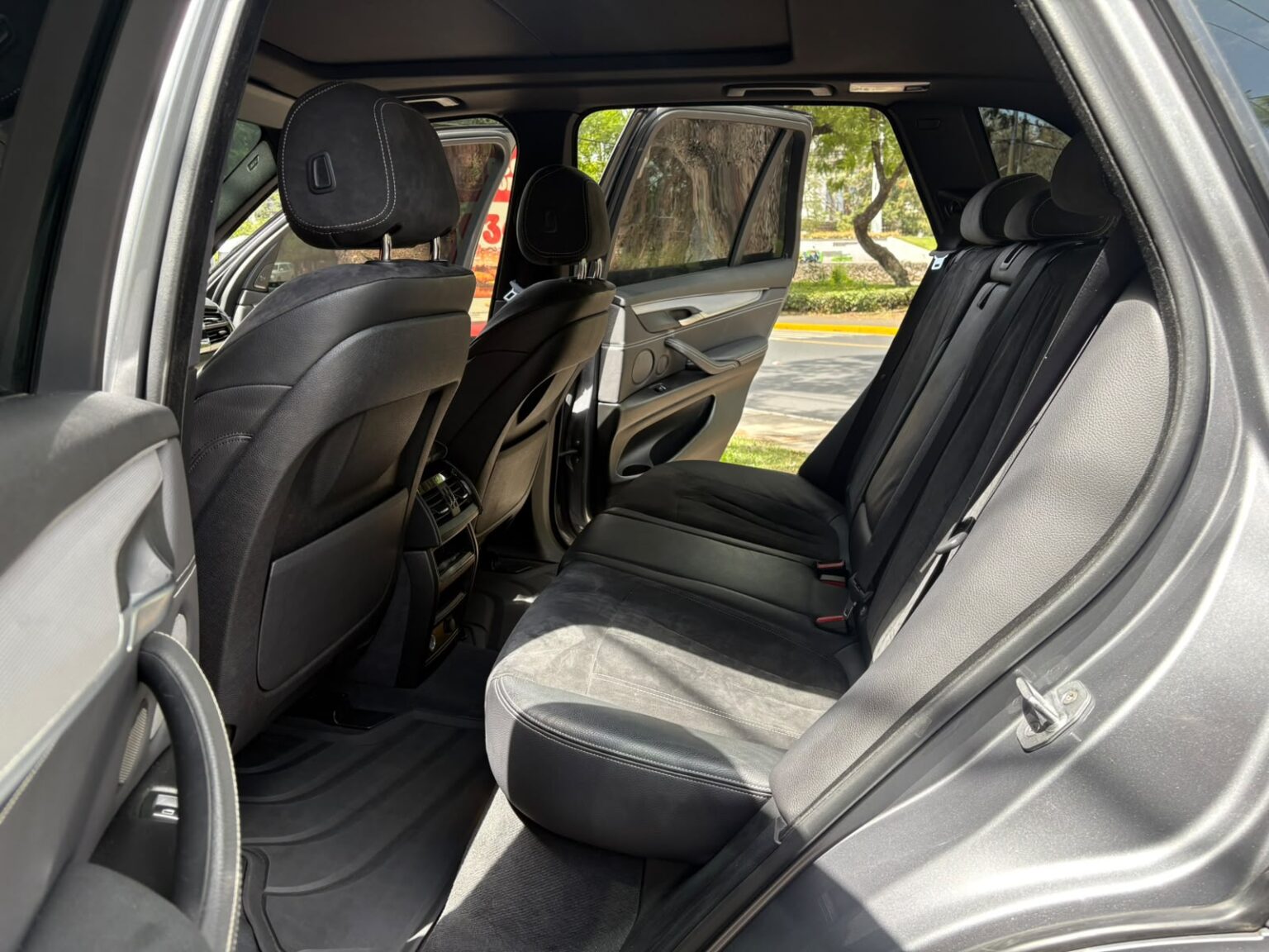 BMW-X5-XDrive-30d-2018-344JCL (8)