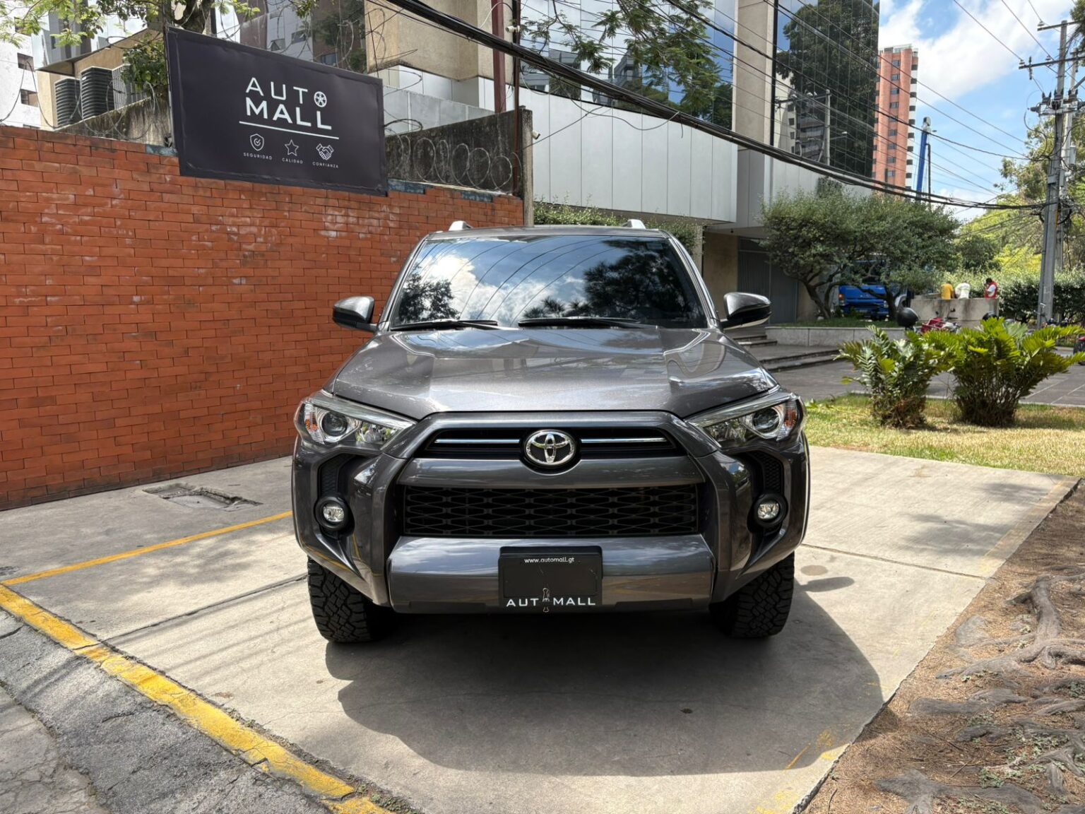 Toyota-4Runner-2022-631JKB (1)