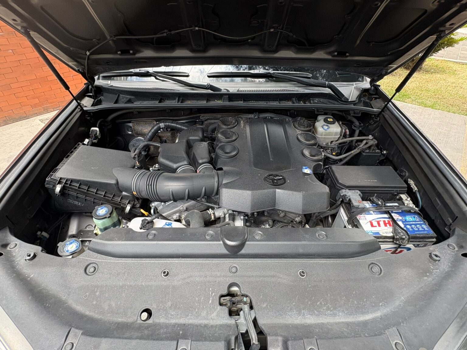 Toyota-4Runner-2022-631JKB (17)