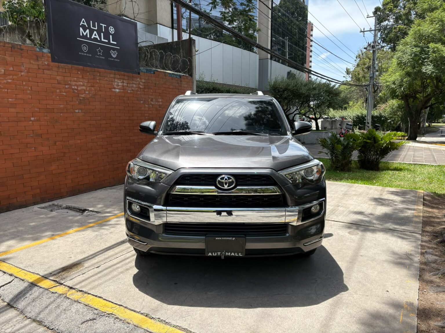 Toyota-4Runner-limited-2015-573fts (1)