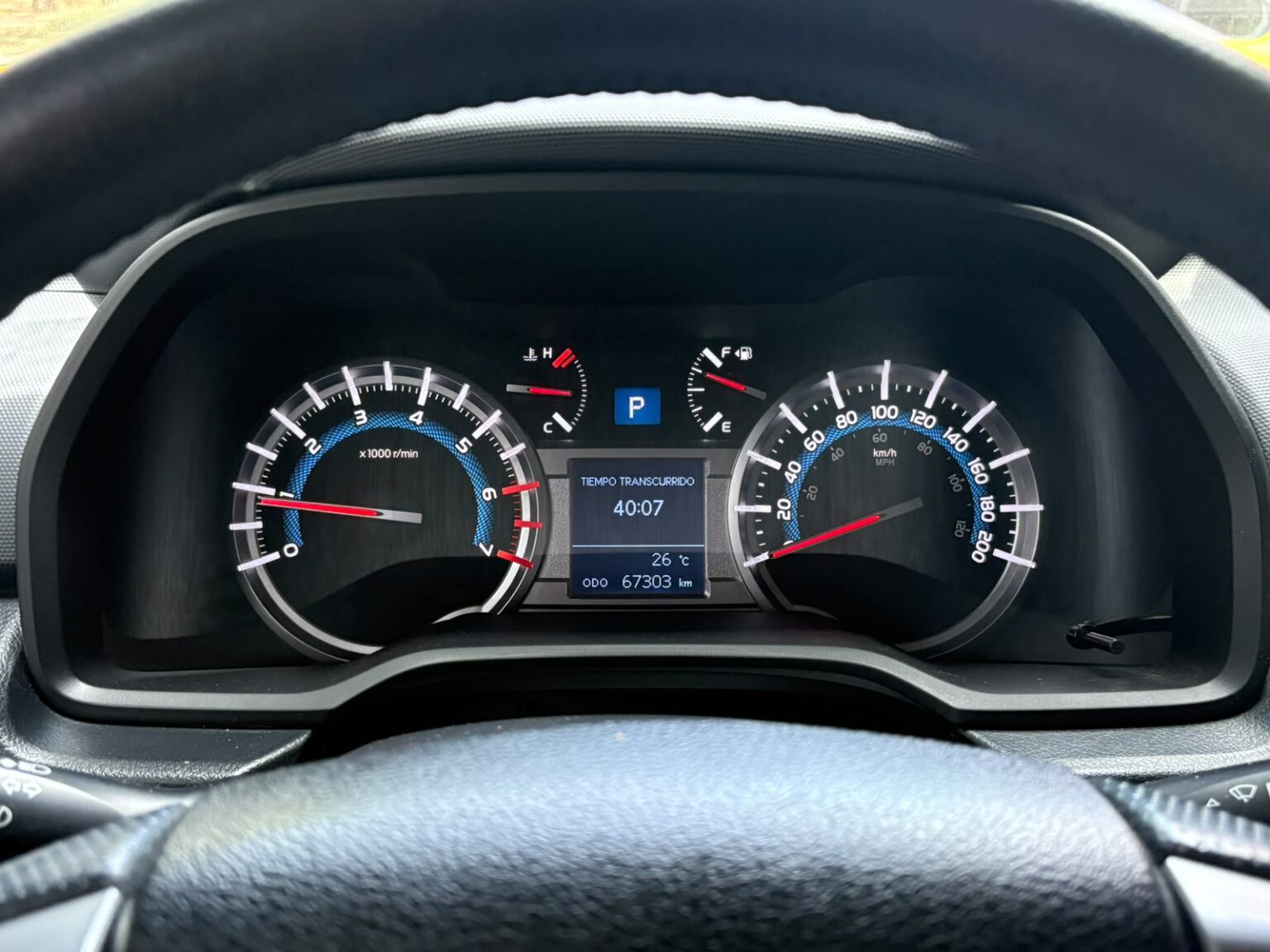 Toyota-4Runner-limited-2015-573fts (13)