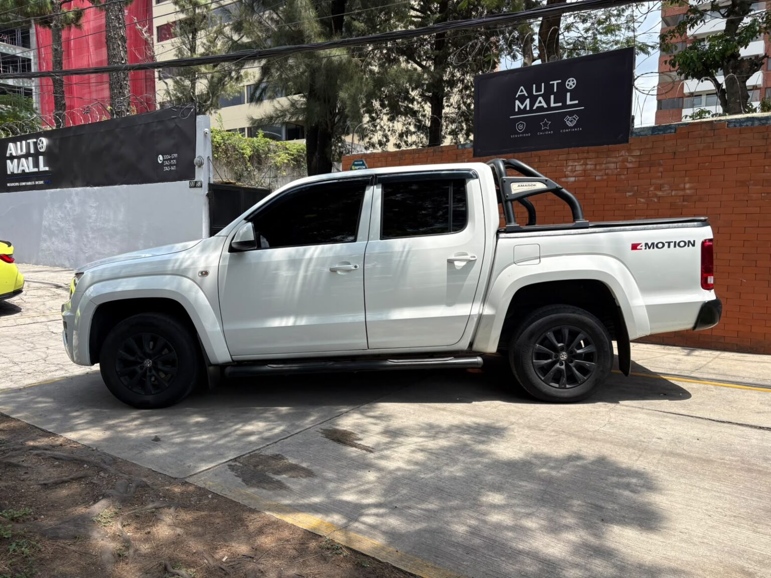 Volkswagen-Amarok-AT-2022-638KDX (17)