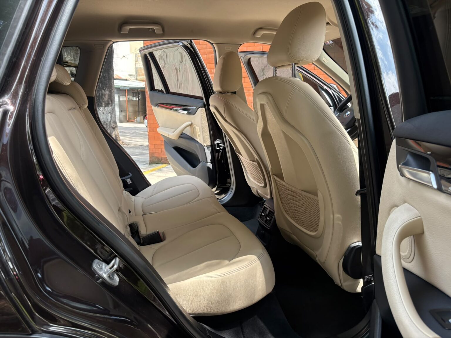 BMW-X1-Sdrove-18d-2016-341GDZ (11)