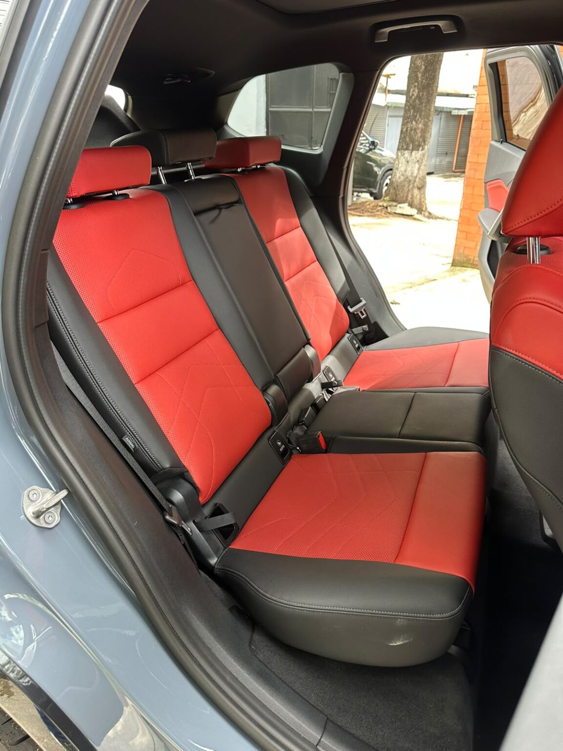BMW X1-Xdrive-28i-2023-900LSC (12)