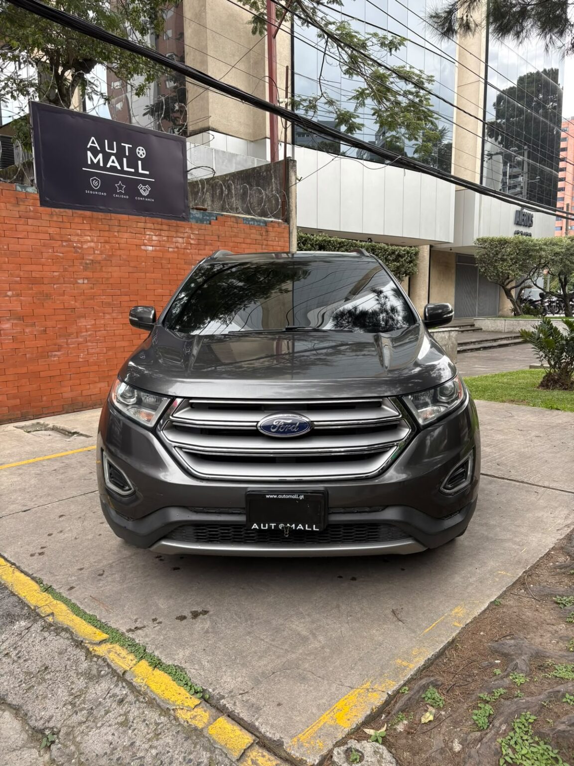 Ford-Edge-SLE-2016-313GKF (1)