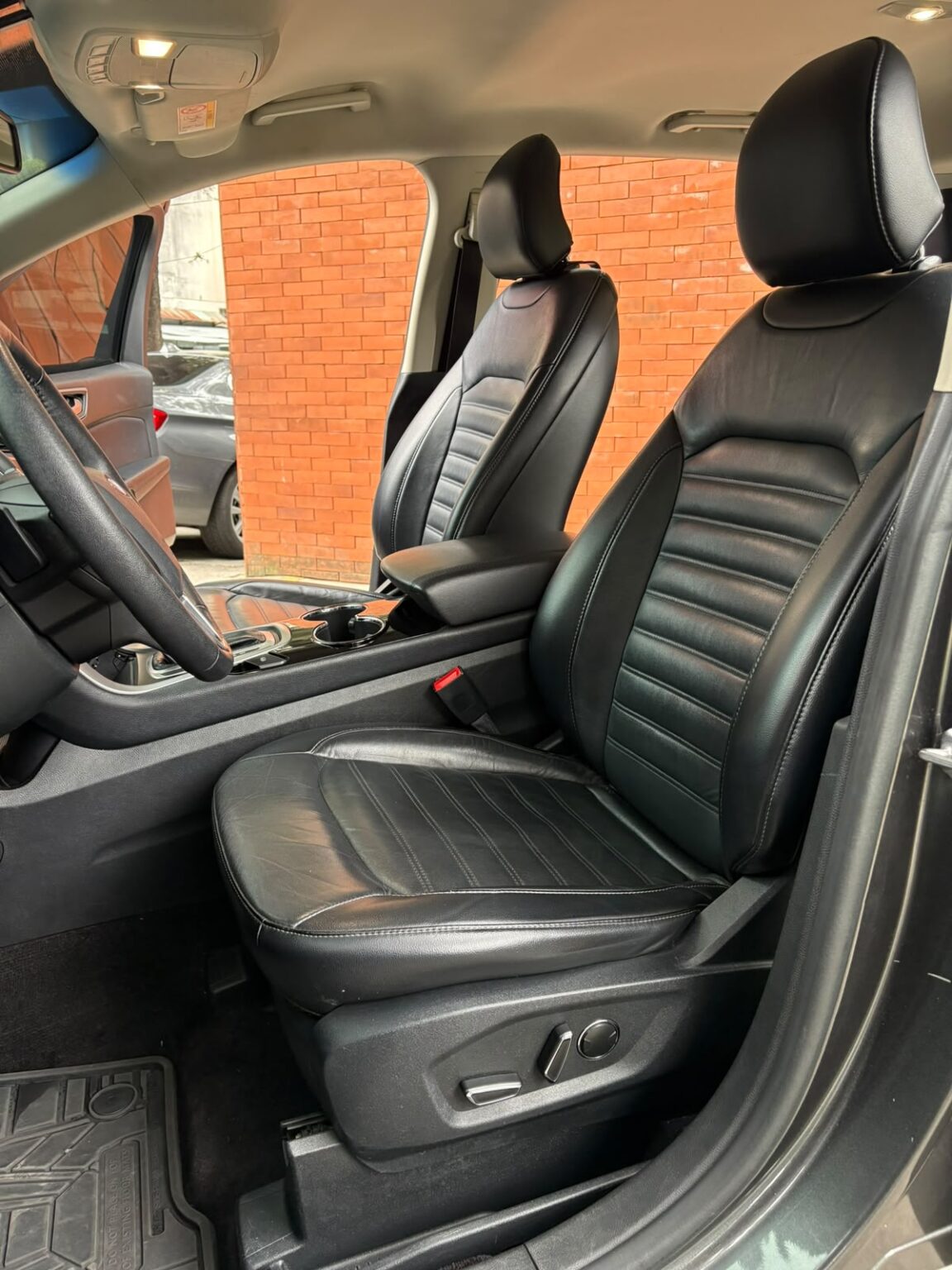 Ford-Edge-SLE-2016-313GKF (17)