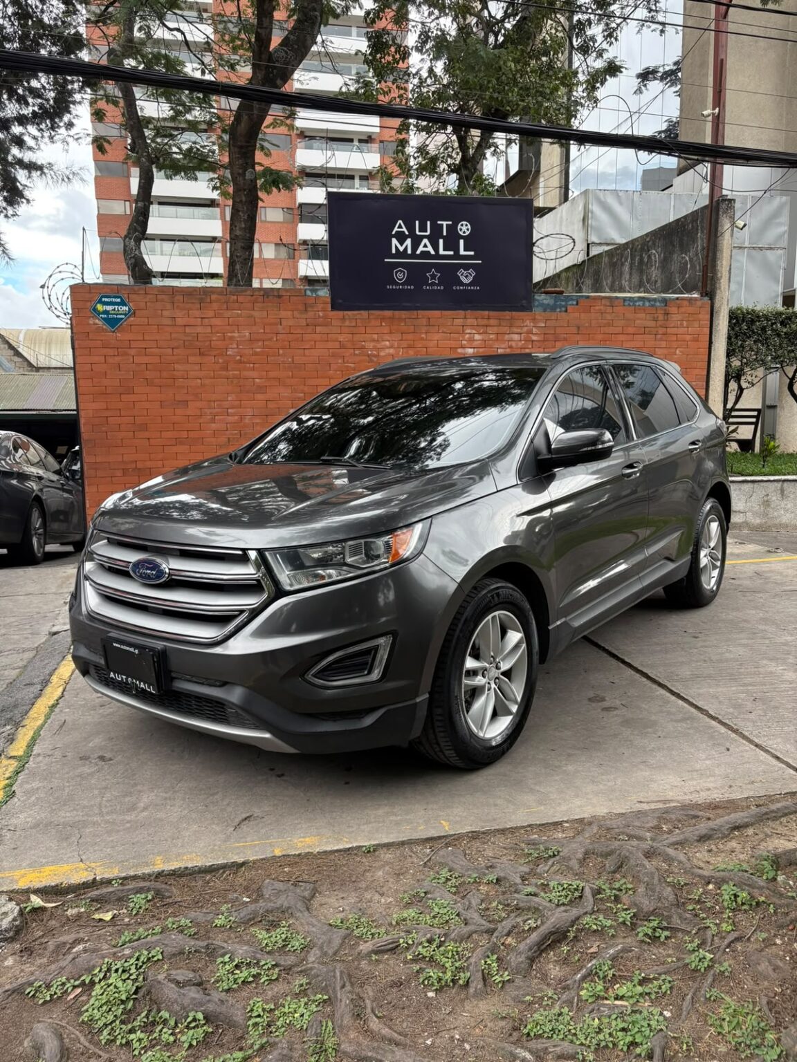 Ford-Edge-SLE-2016-313GKF (5)