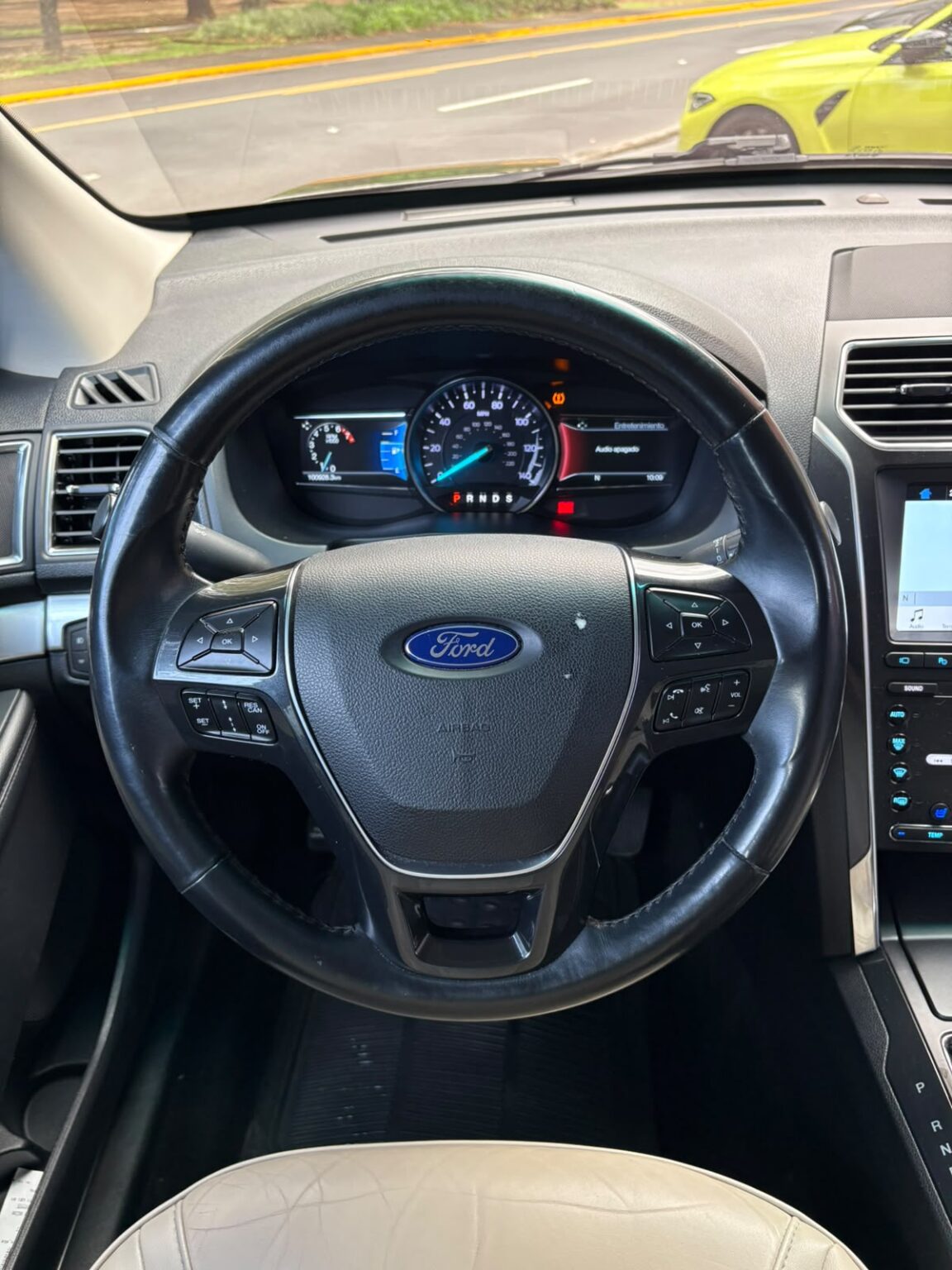 Ford-Explorer-Limited-FWD-2019-581JVL (12)