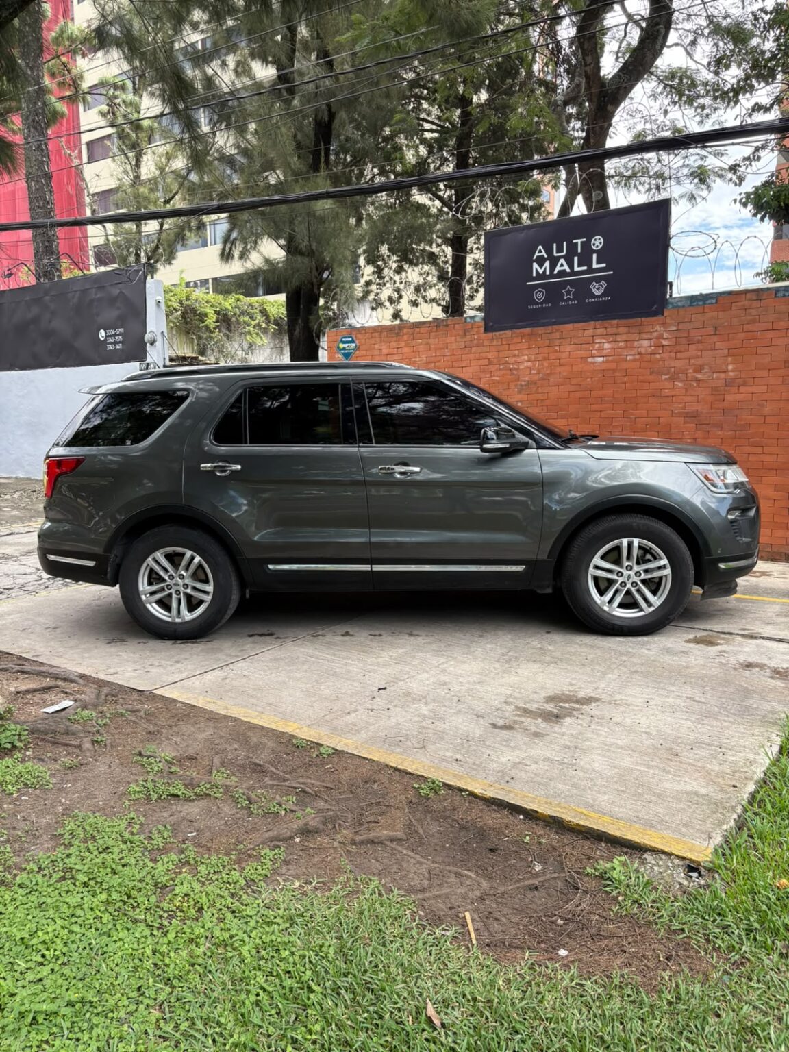 Ford-Explorer-Limited-FWD-2019-581JVL (14)