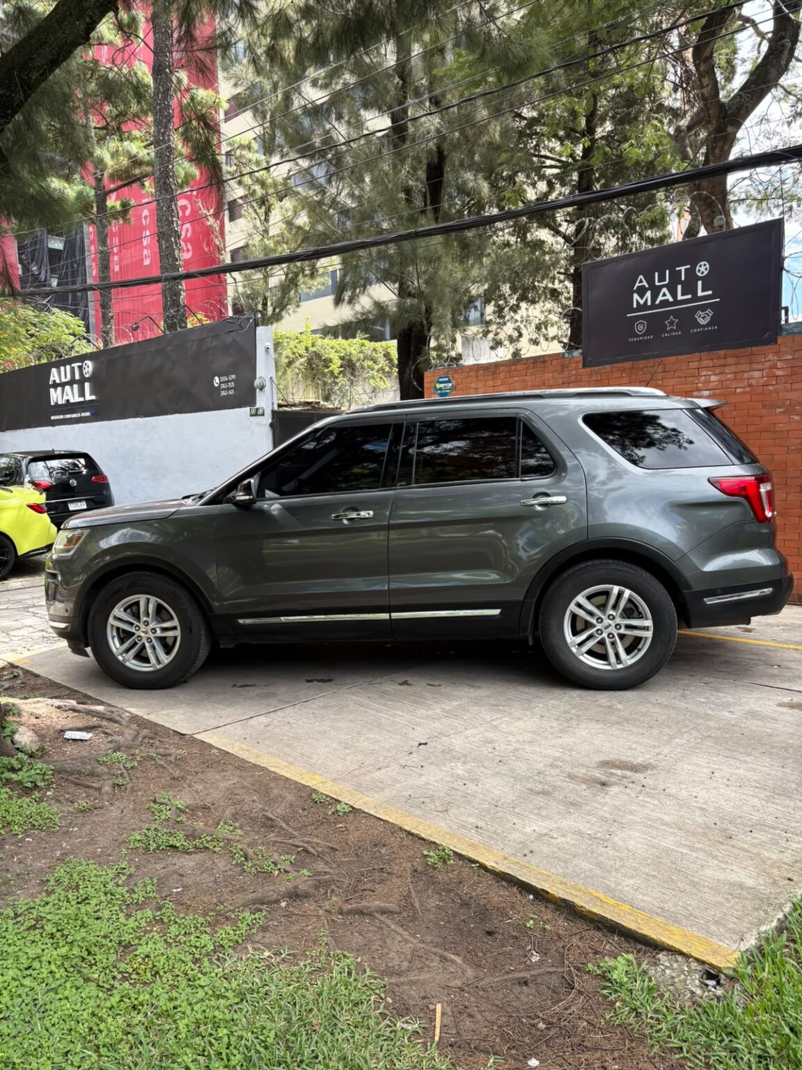 Ford-Explorer-Limited-FWD-2019-581JVL (15)