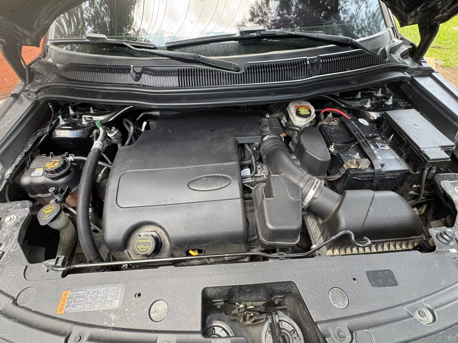 Ford-Explorer-XLT-2018-581JNC (18)