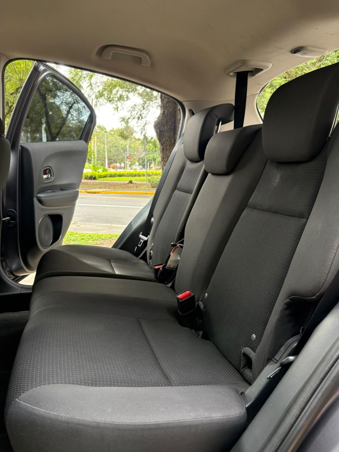 Honda-HRV-LX-2021-092LBJ (11)