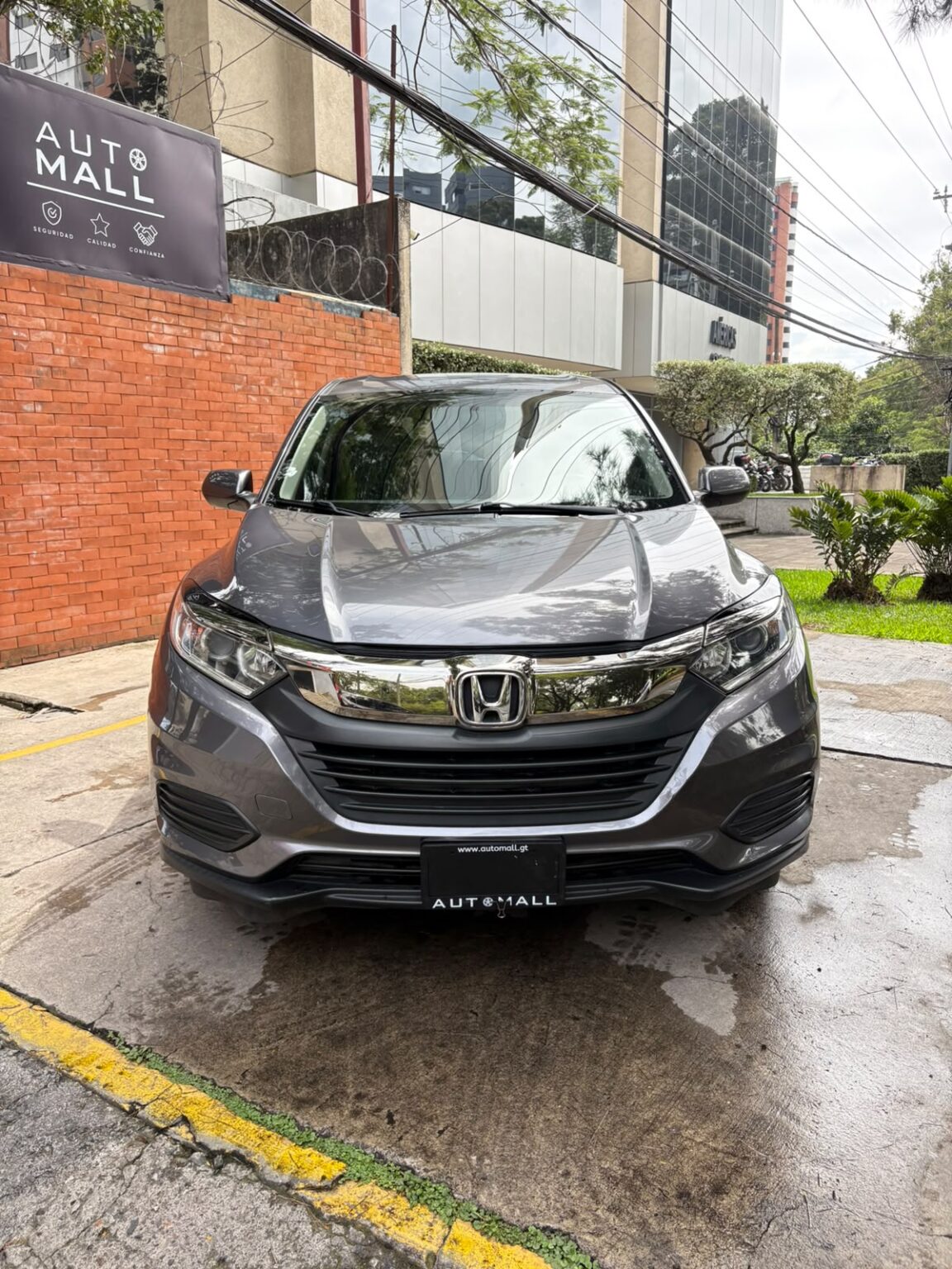 Honda-HRV-LX-2021-092LBJ (2)