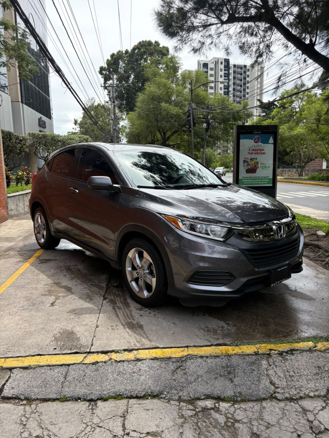 Honda-HRV-LX-2021-092LBJ (3)