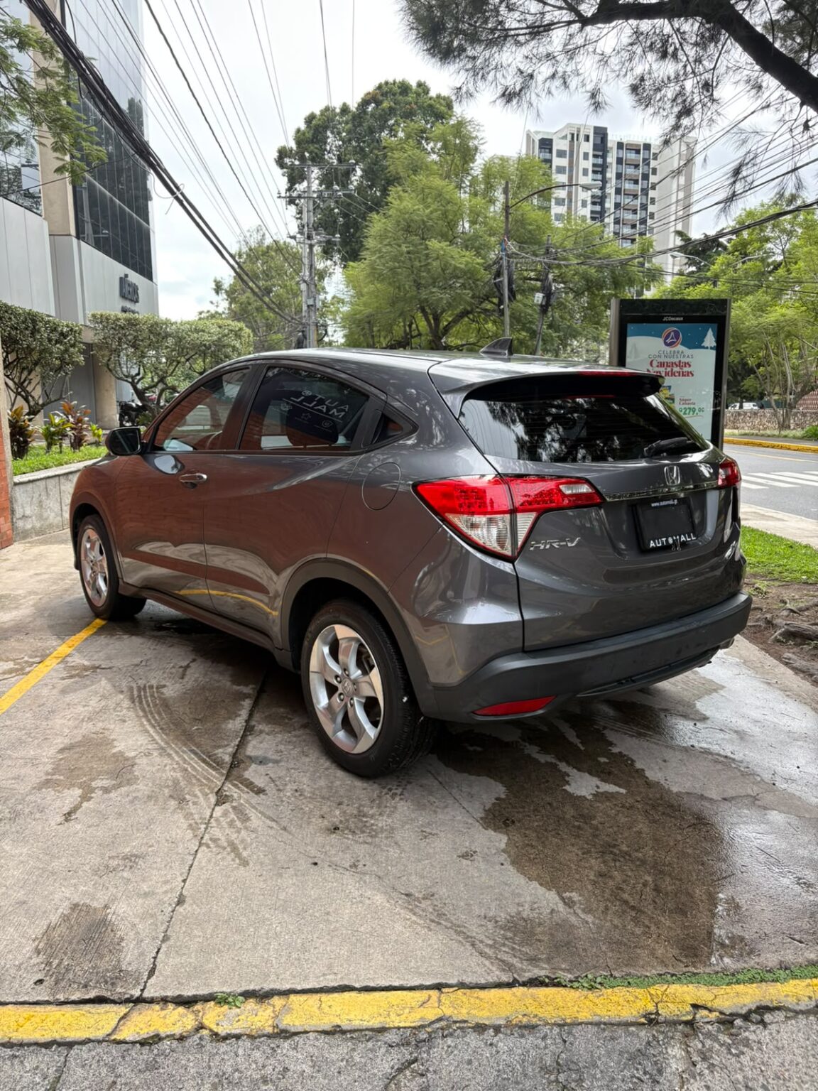 Honda-HRV-LX-2021-092LBJ (7)