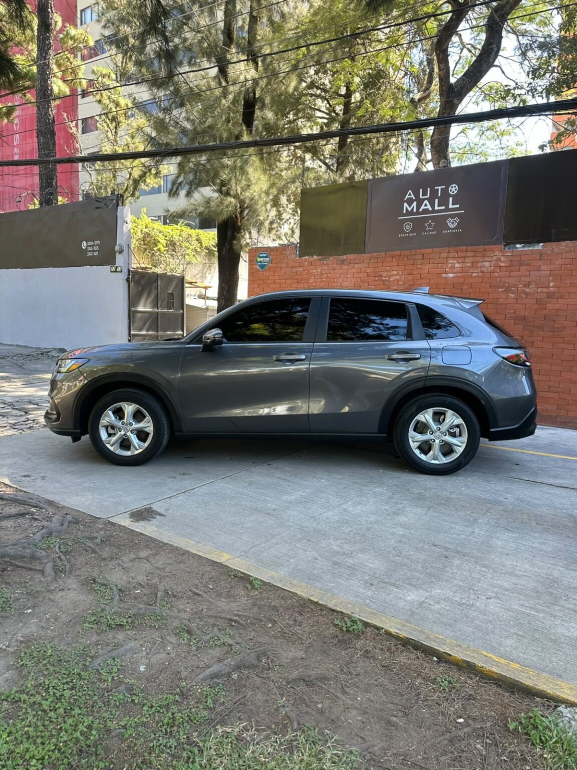 Honda-HRV-LX-2025-345LZD (1)