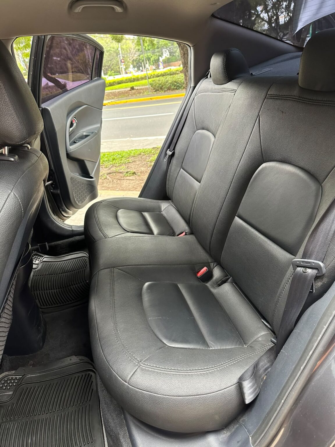 Kia-Rio-EX-2016-119FZM (16)