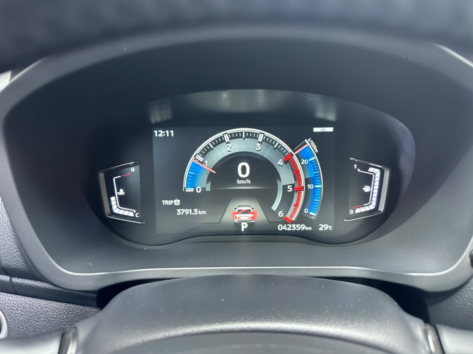 Mitsubishi-Montero-Sport-2024-832KMC (8)