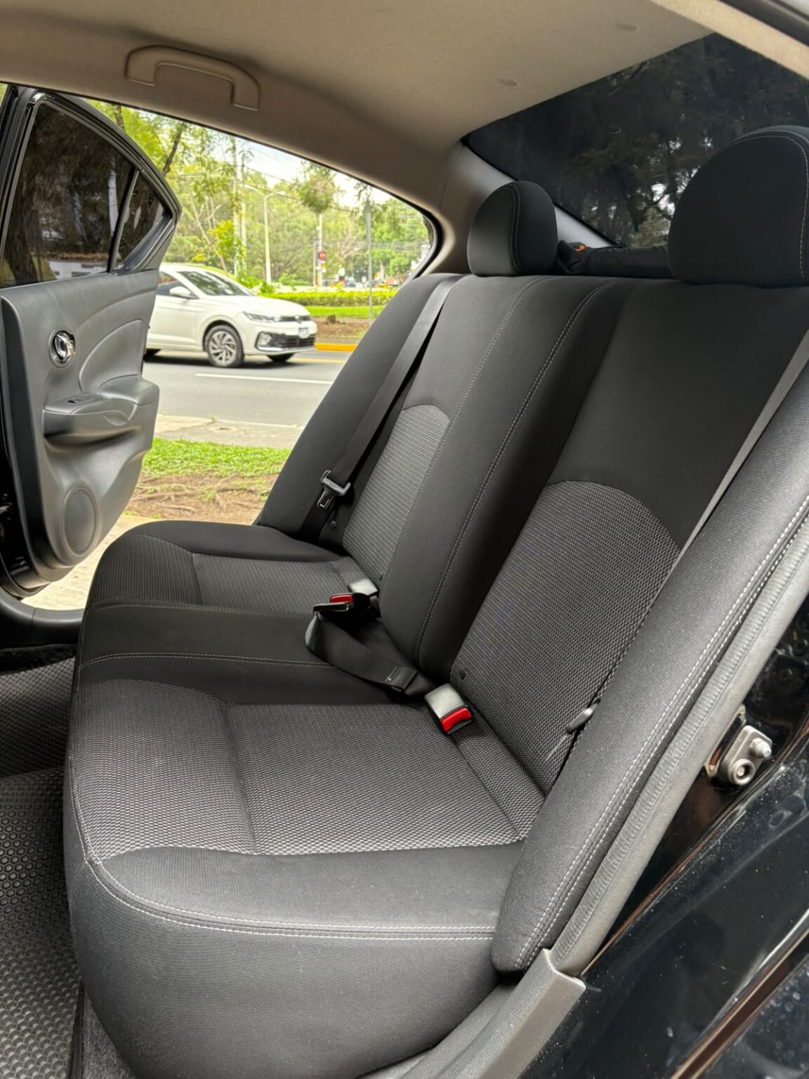 Nissan-Versa-N17-2017-394GPM (18)