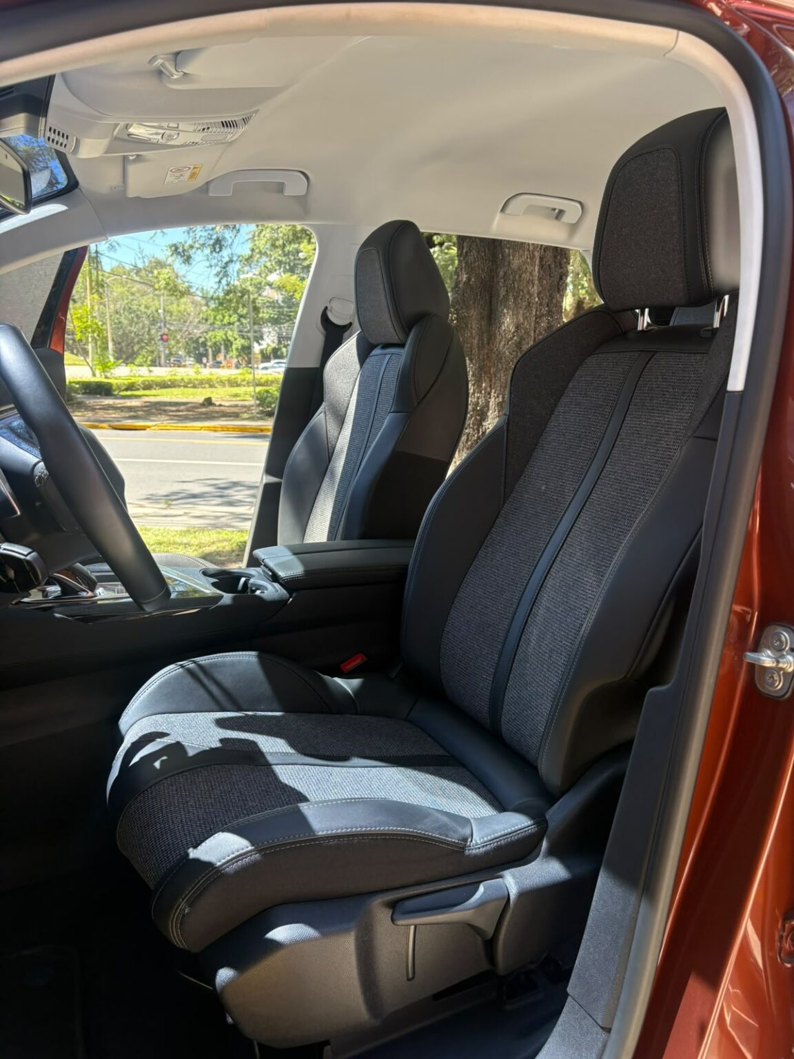 Peugeot-3008-Allure-BA6-2020-530HRG (8)