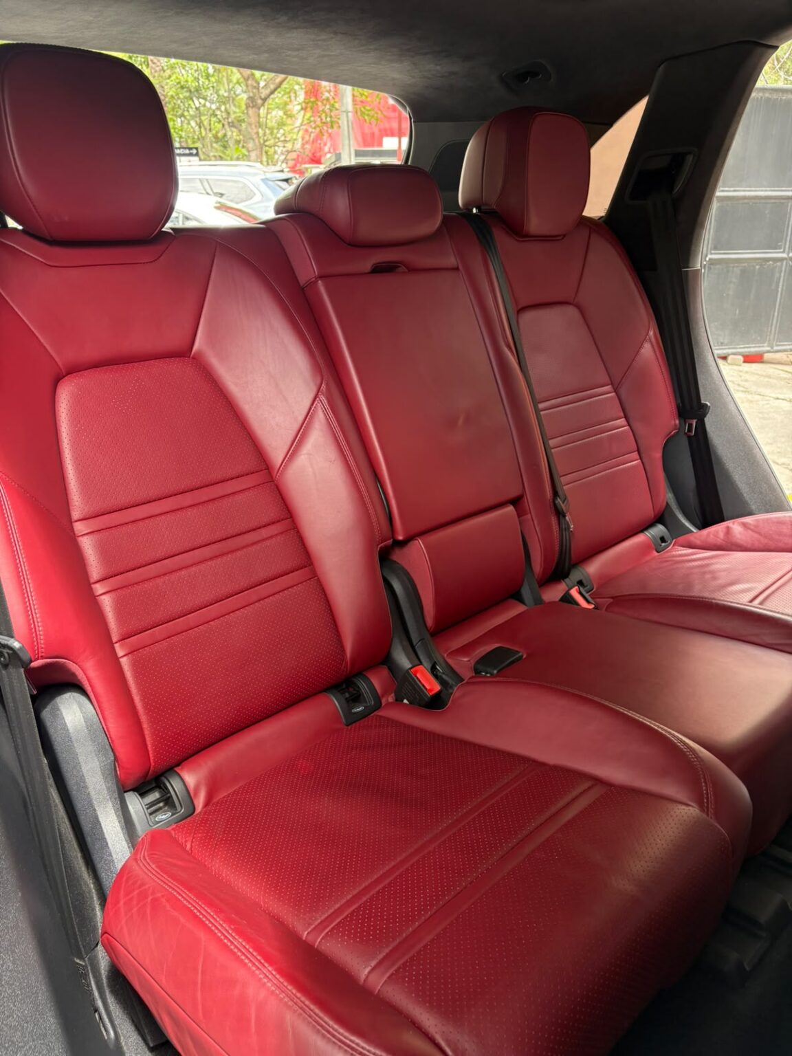 Porsche-Cayenne-eHybrid-2019-785JQF (12)