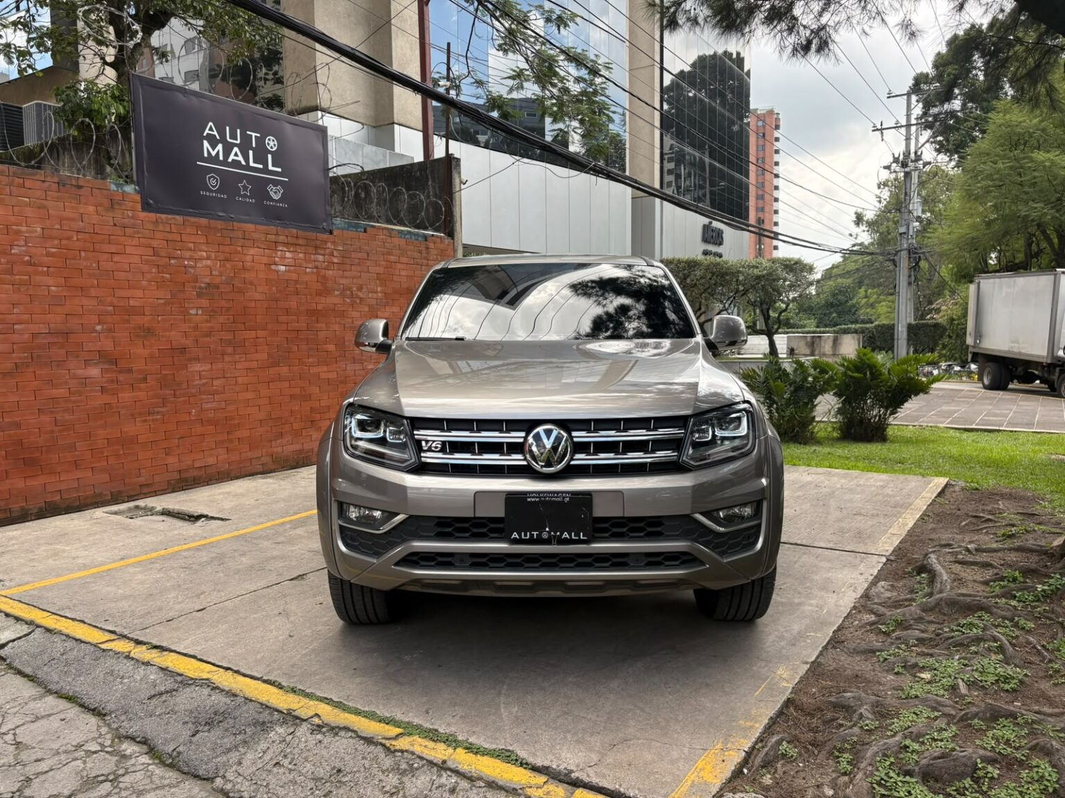 Volkswagen-Amarok-V6-2024-591LGJ (1)
