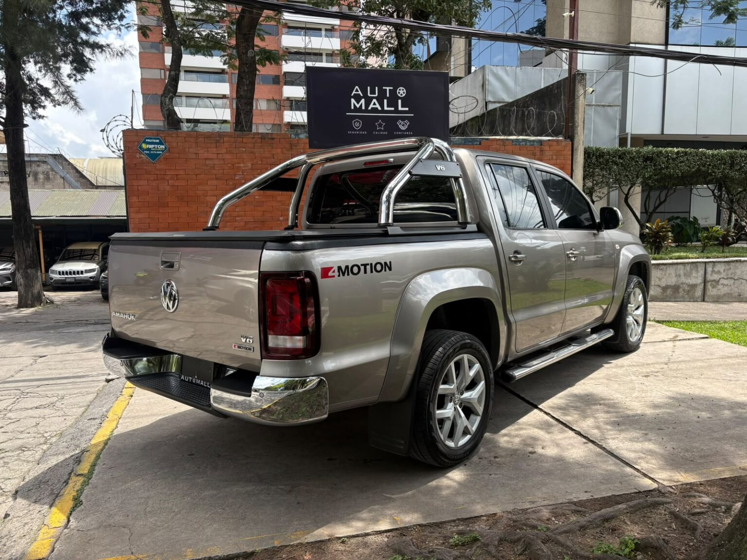 Volkswagen-Amarok-V6-2024-591LGJ (4)