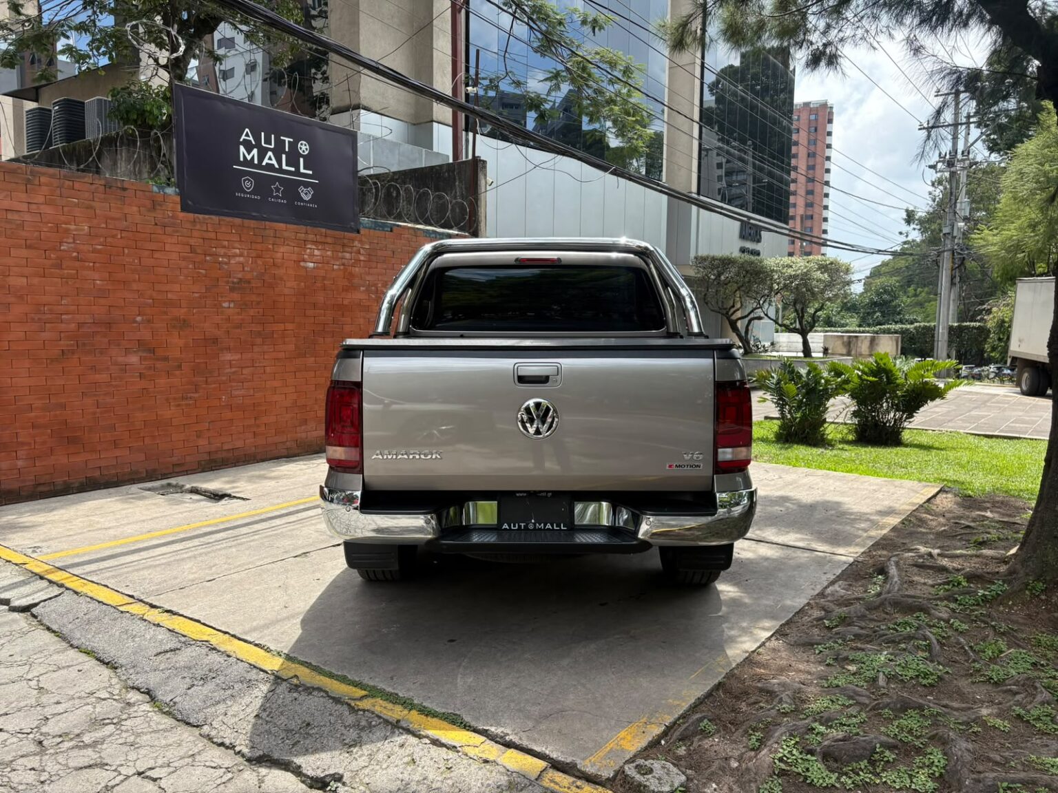 Volkswagen-Amarok-V6-2024-591LGJ (5)