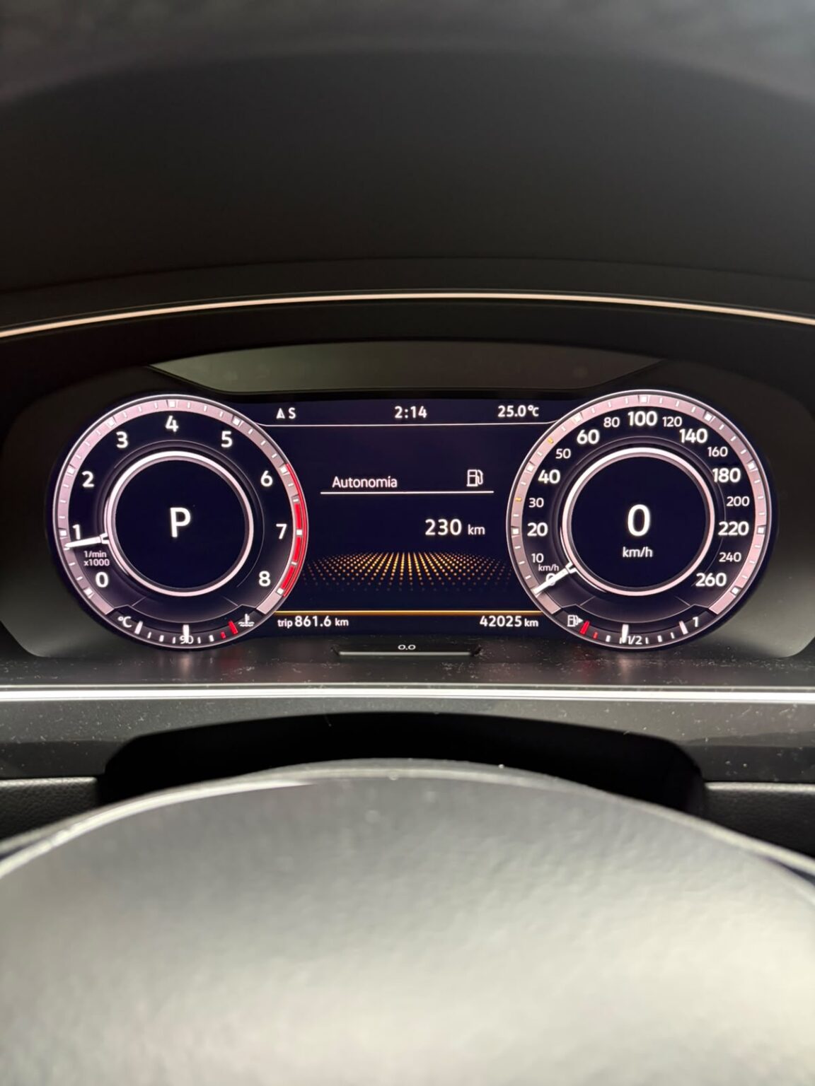 Volkswagen-Tiguan-2018-659JBM (14)